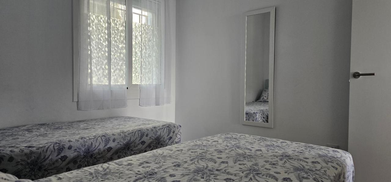 Apartamento Canyelles Playa Roses Exterior photo