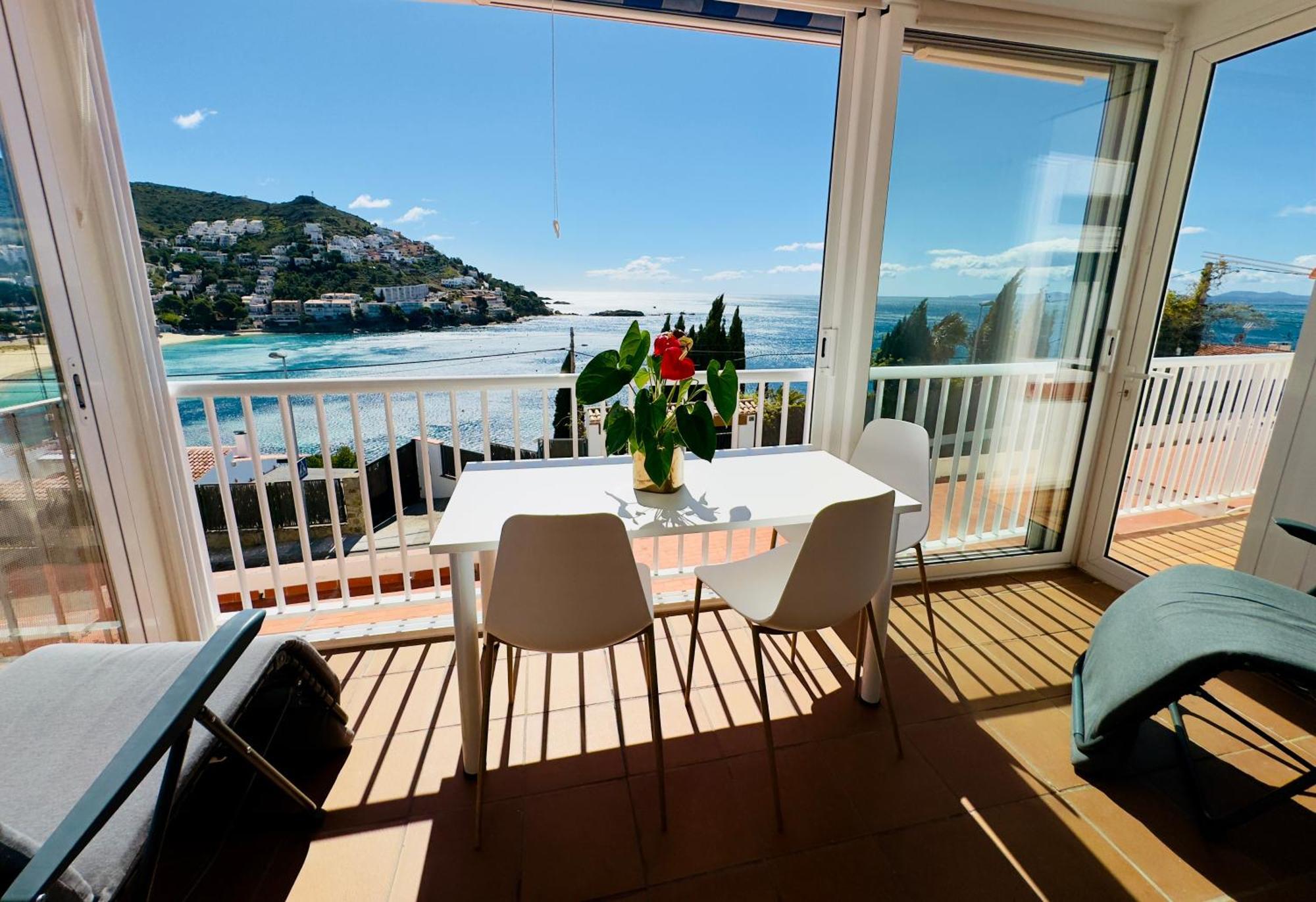 Apartamento Canyelles Playa Roses Exterior photo