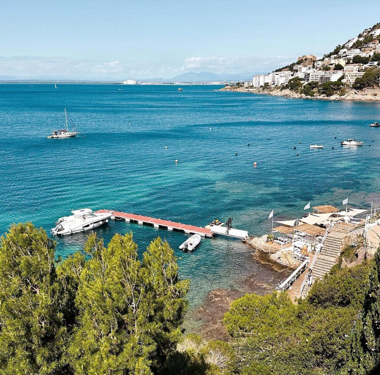 Apartamento Canyelles Playa Roses Exterior photo