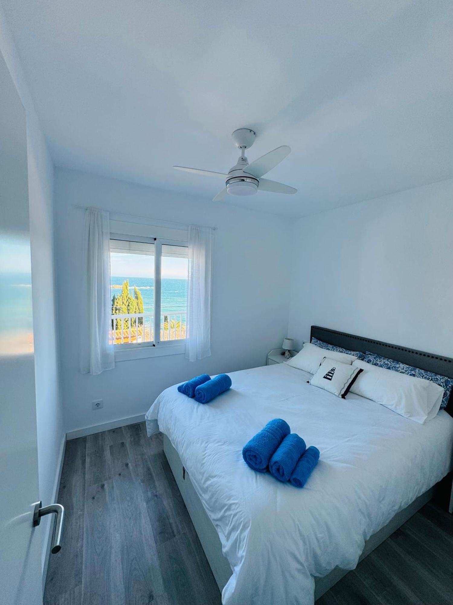 Apartamento Canyelles Playa Roses Exterior photo